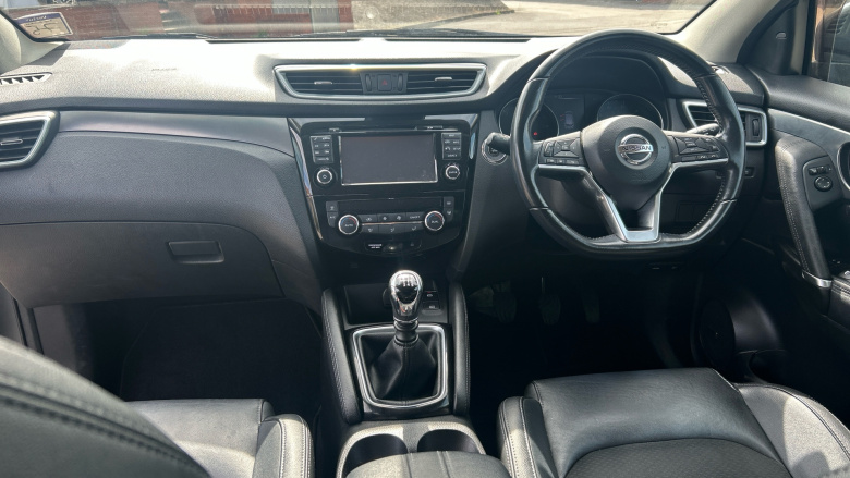 Nissan Qashqai 1.5 dCi Tekna 5dr Diesel Hatchback
